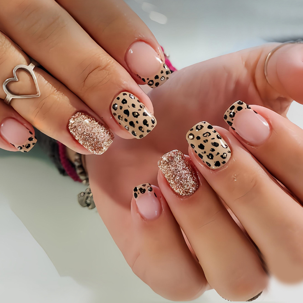 Nail Art Gliter - Short long fake nails for women