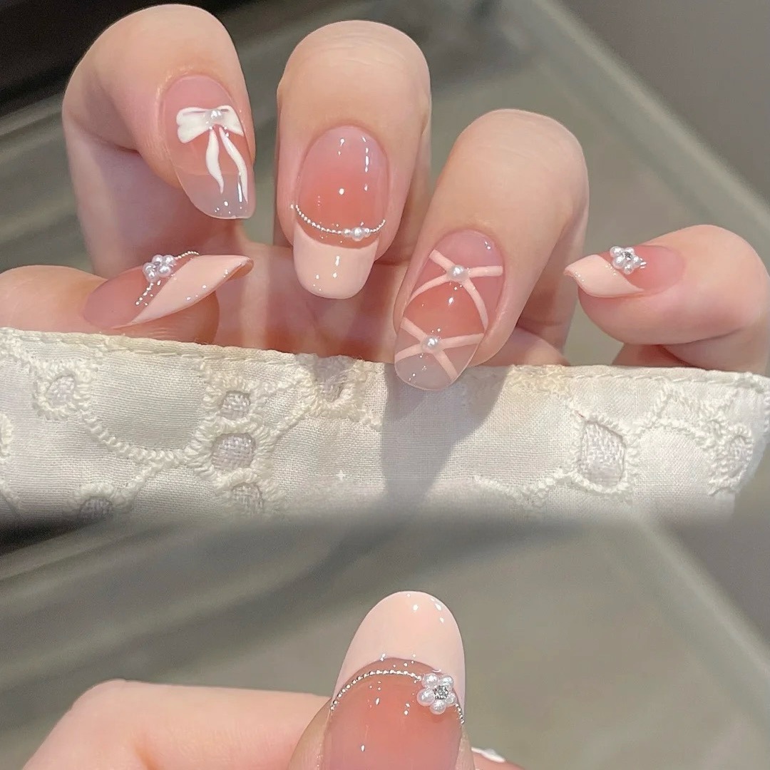 10Pcs White French Pink Heart  - đánh giá và giá Nail Art Press On