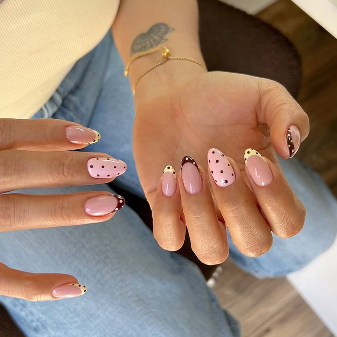 24Pcs Almond False Nails Sets  - đánh giá và giá Nail Art Press On